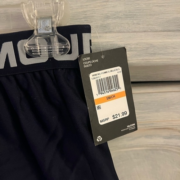 Women’s Under Armour Navy & Grey Loose Running Play Up Shorts - Picture 5 of 6